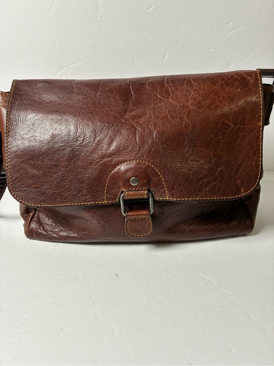 Other - Classic Brown Leather Messenger Bag - Timeless Men's Crossbody